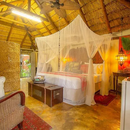 Wielewaal Bush Lodge Marloth Park Exterior foto